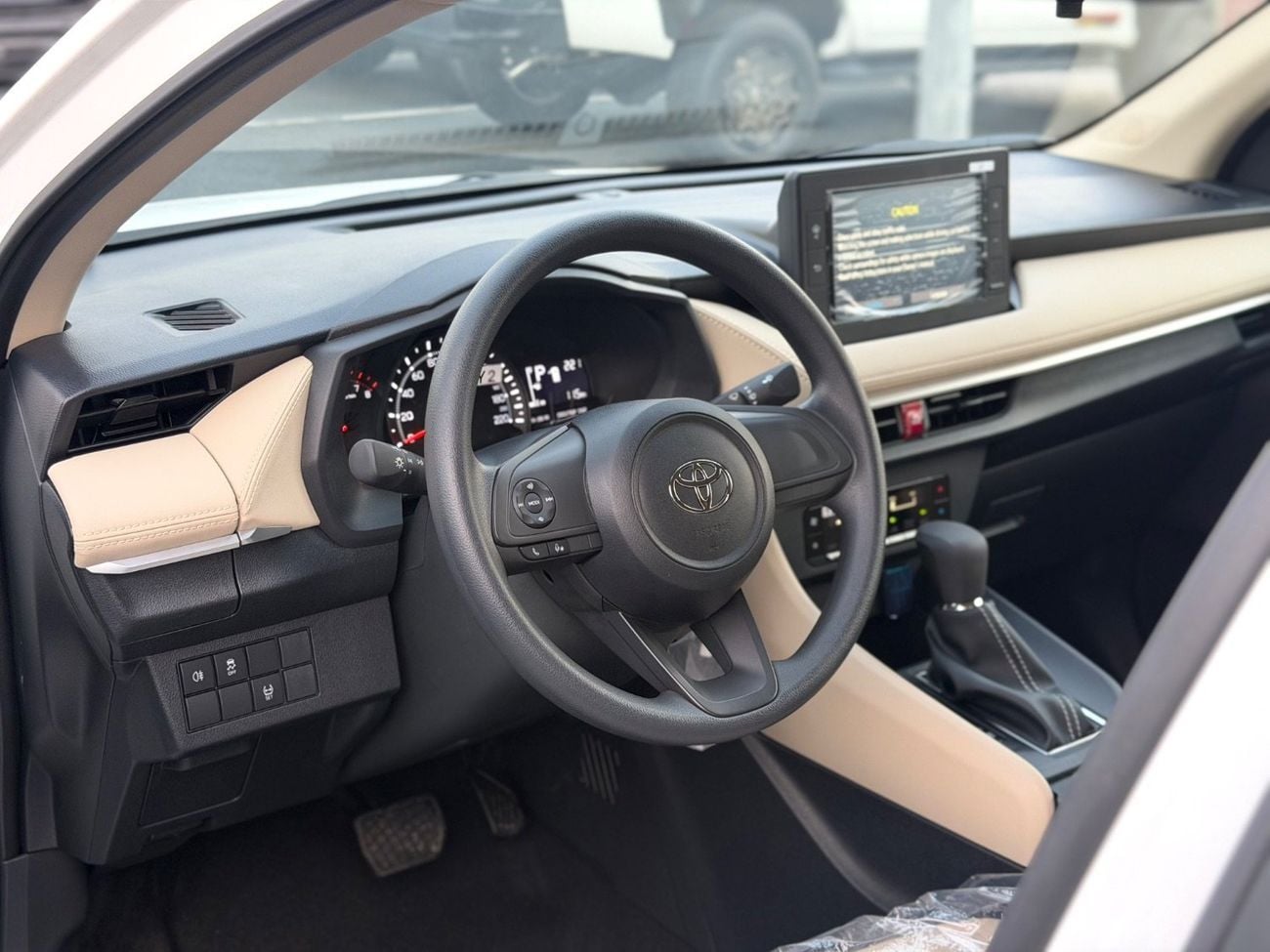 Toyota Yaris E Yaris 1.5 || 2026