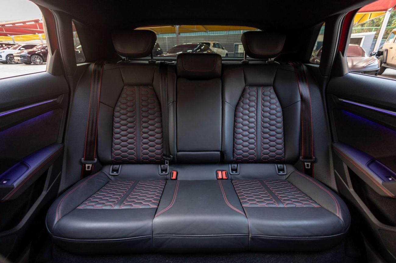 أودي RS3 Audi RS3 TFSI Quattro TG-Black-Express Edition Sportback 2024 GCC | Agency Warranty | Service Contra