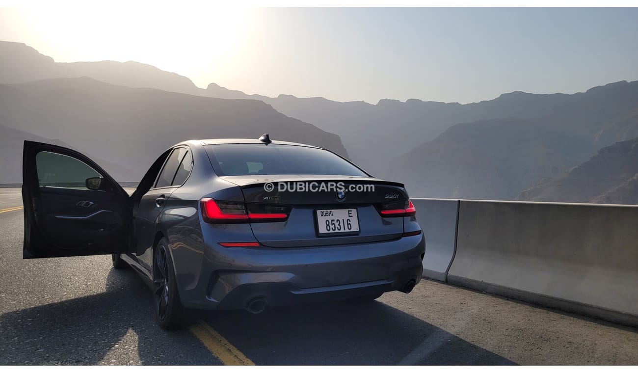 BMW 330i 330Xdrive