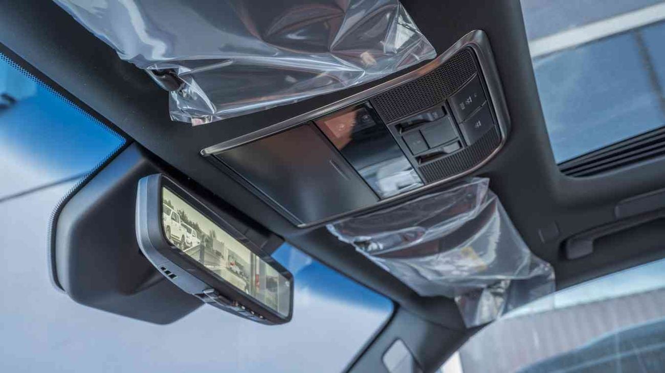 لكزس LX 700h VIP ECTAV0005 - لكزس LX700h F سبورت موديل 2026 - محرك هجين سعة 3.5 لتر، ناقل حركة أوتوماتيكي - لون أسود 
