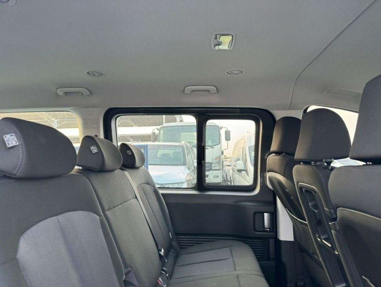 Hyundai Staria 3.5L PETROL, AUTOMATIC 2025