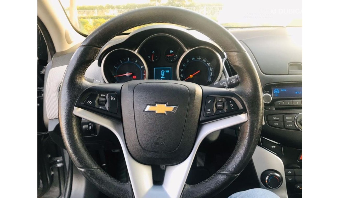 شيفروليه كروز CHEVROLET CRUZE 1.8 L GCC //2017// GOOD CONDITION // FULL SERVICE // LOW KM // SPECIAL OFFER // BY F