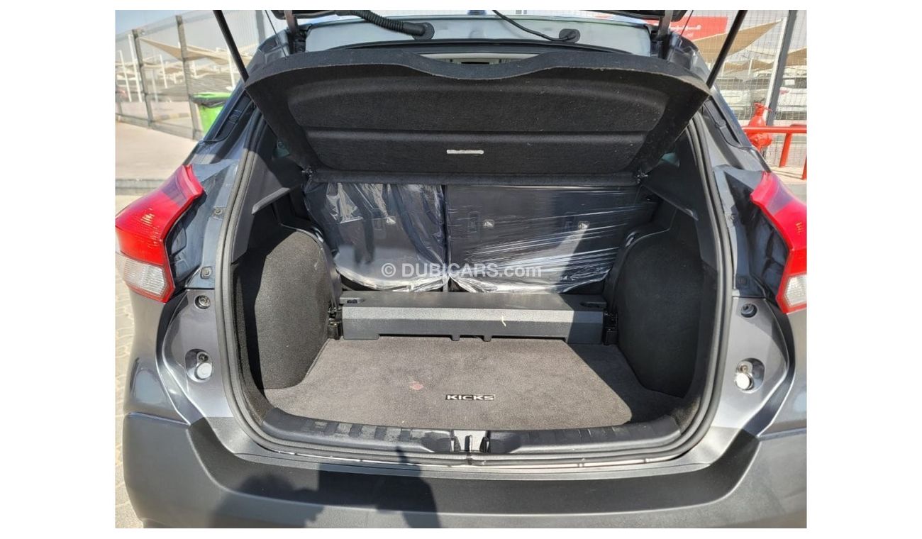 Nissan Kicks SV 2019 Nissan Kicks, Special Edition