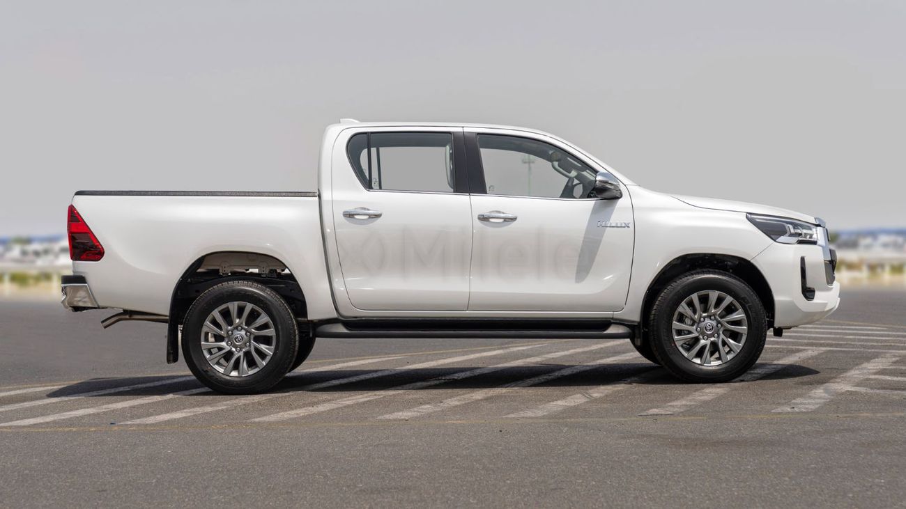 تويوتا هيلوكس (RHD) TOYOTA HILUX DC | EXPORT ONLY