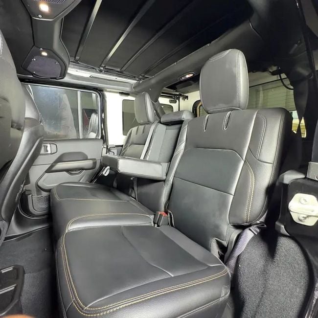 Jeep Wrangler Unlimited SAHARA, миниатюра 28