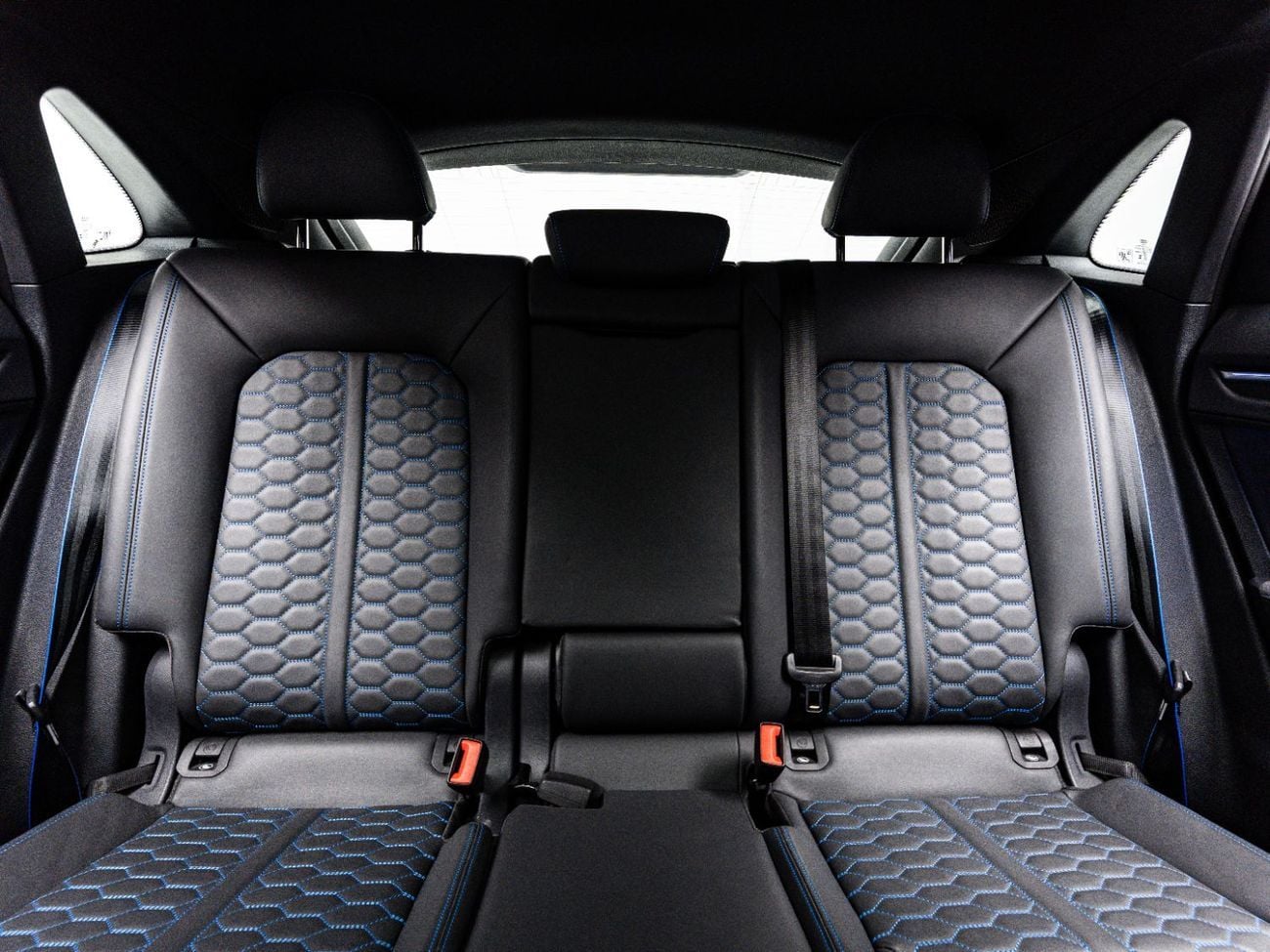 Audi RSQ3 Sportback TFSI quattro 2.5L The BEST Ramadan Offer In The UAE - Limited Time Only! 2028 Audi Warrant