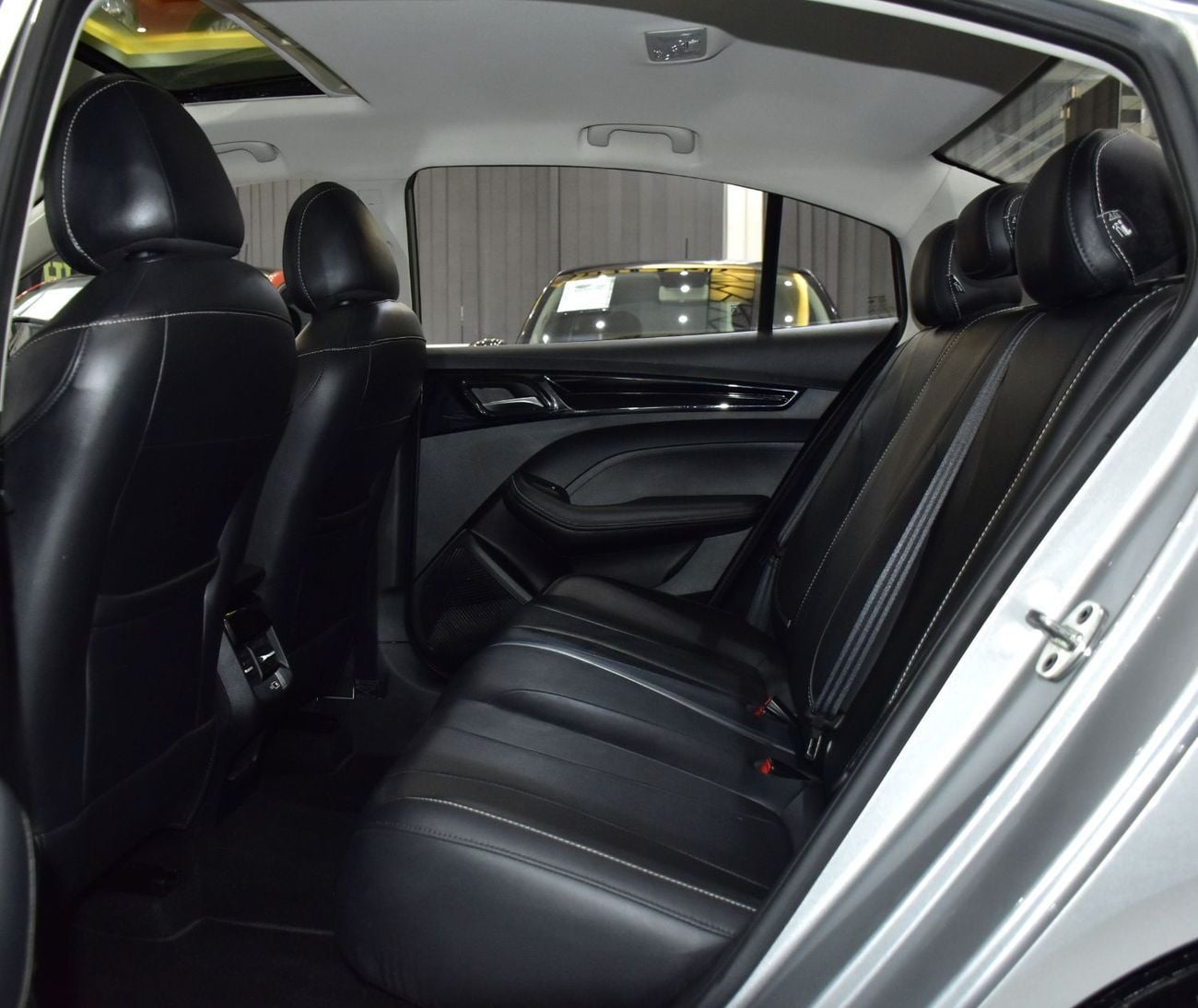 MG 5 EXCELLENT DEAL for our MG 5 ( 2025 Model ) in Silver Color GCC Specs