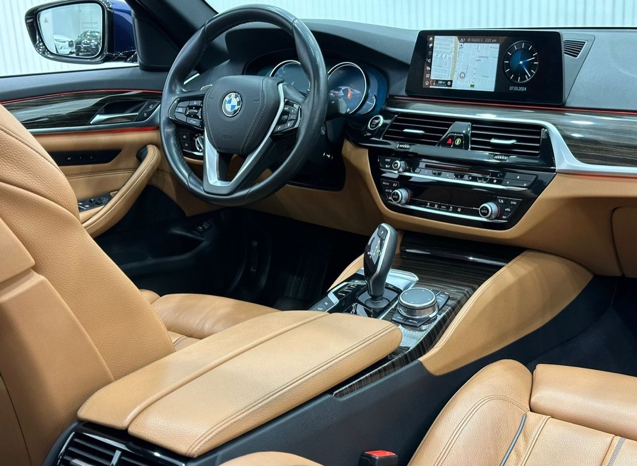 بي أم دبليو 530i Std