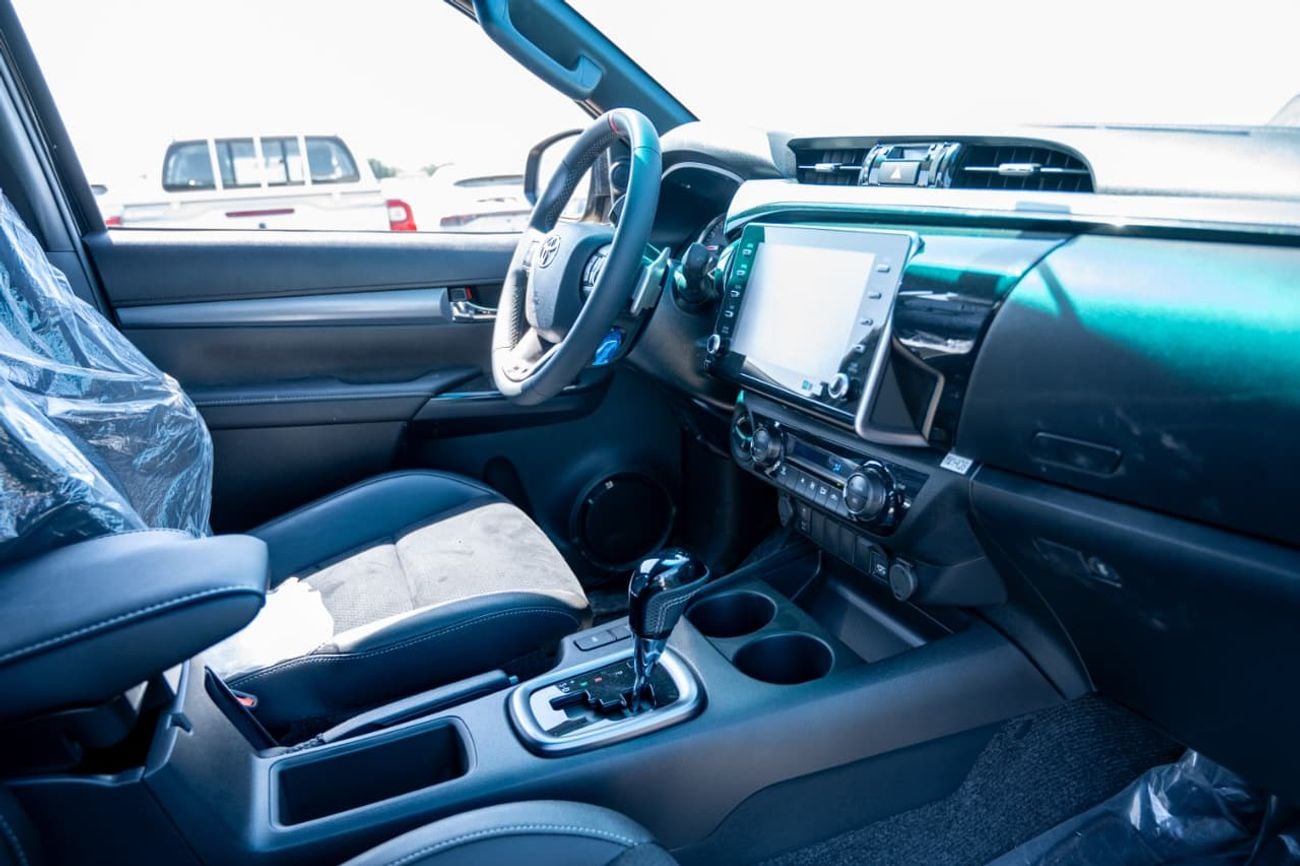 Toyota Hilux Hilux GR-Sports | 4.0L | Petrol | Automatic | 4X4 | 2026
