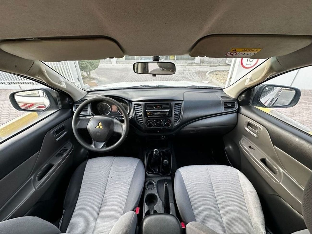 Mitsubishi L200 GLX 2.4L