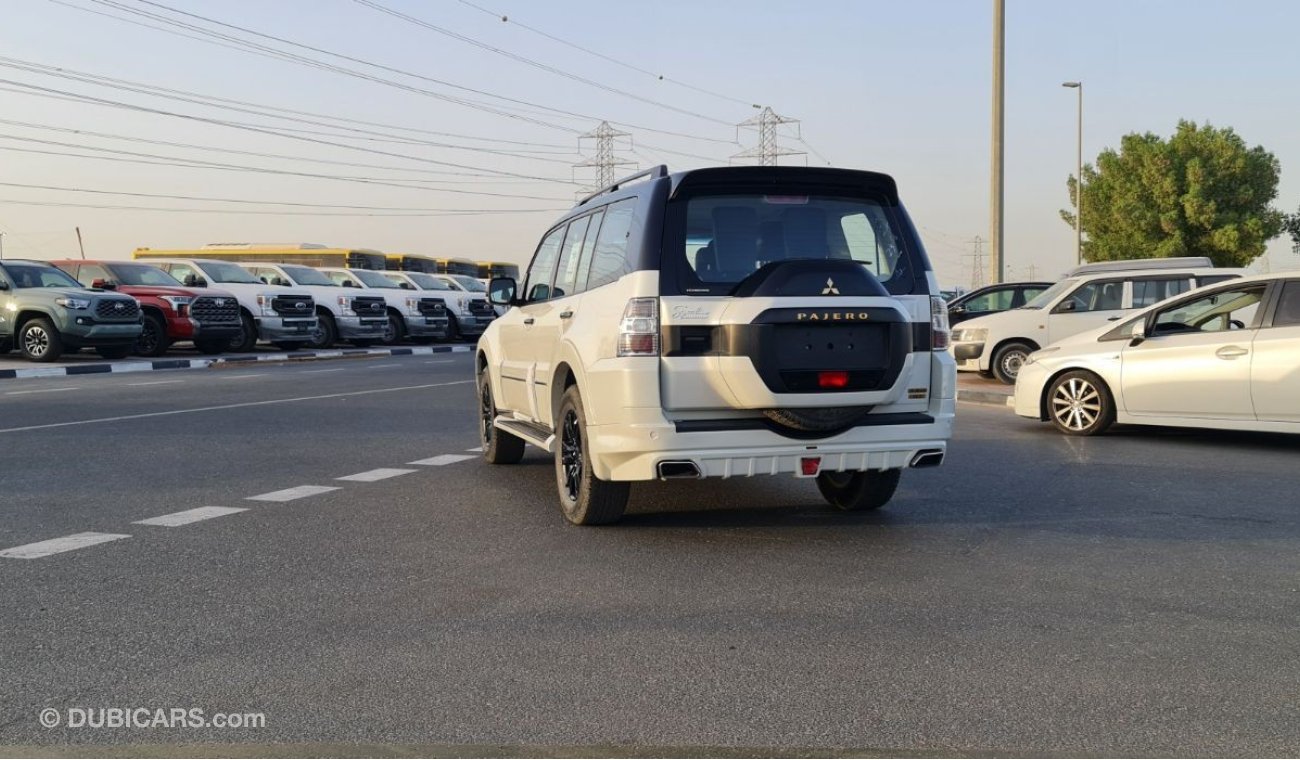 Mitsubishi Pajero Brand New Mitsubishi Pajero S24 3.8L GLS 5 Door high 2020 | White / Black | For Export Only..