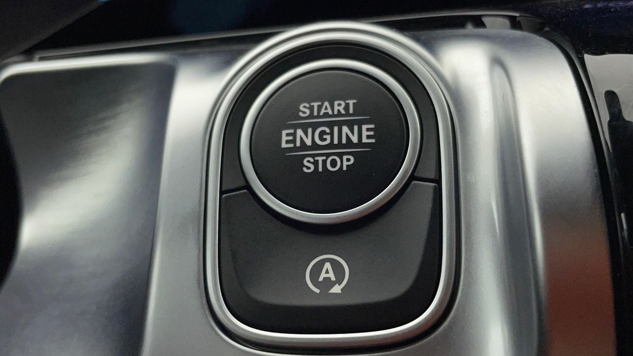 Mercedes-Benz GLB 250 PREMIUM PLUS AMG 2 | Zero Down Payment | Home Test Drive