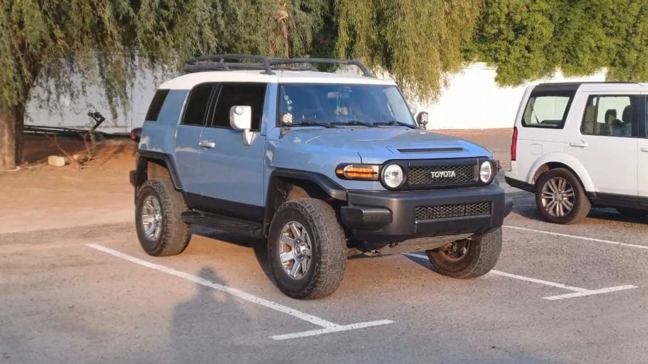 تويوتا إف جي كروزر GXR 4.0L A/T