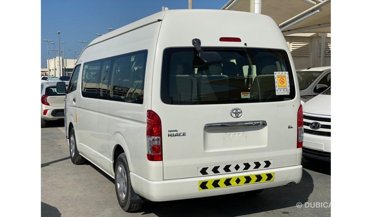 Toyota Hiace 2017 HR 13 Seats Ref#774