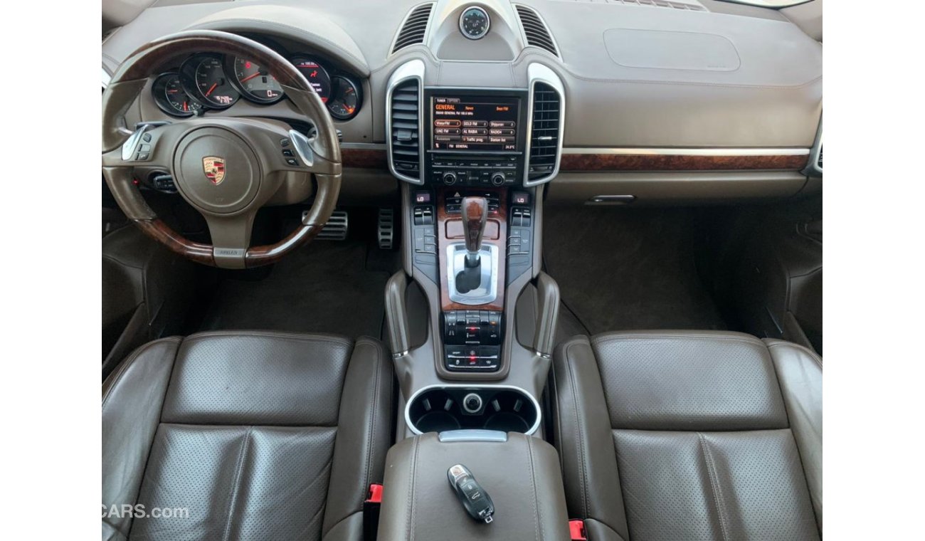 Porsche Cayenne Porsche Cayenne S_Gcc_2011_Excellent_Condition _Full option