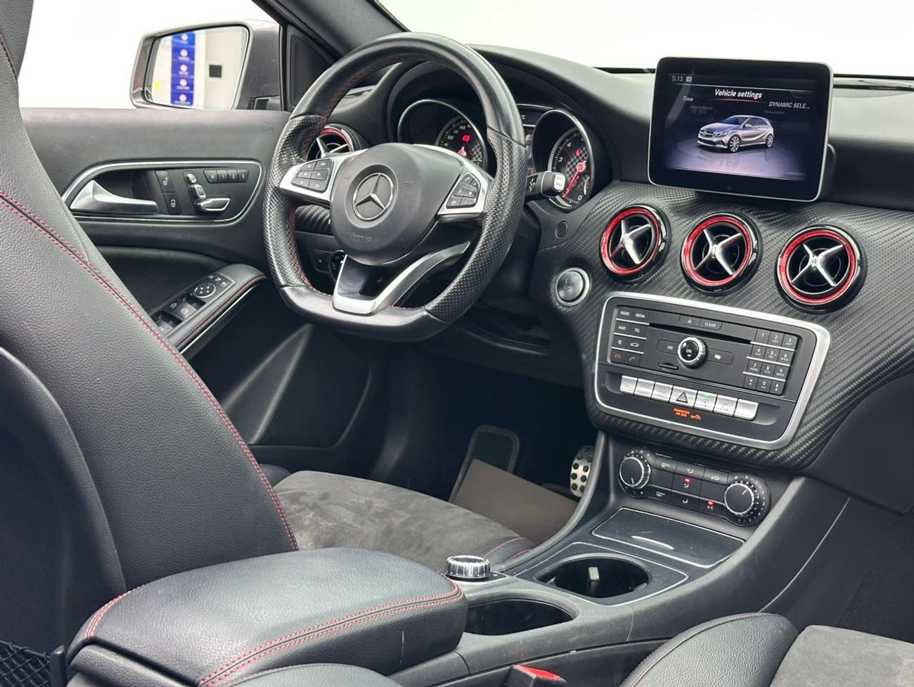 مرسيدس بنز A 250 2018 Mercedes-Benz A 250, 1 Year Unlimited KM Warranty, Full Service History, GCC