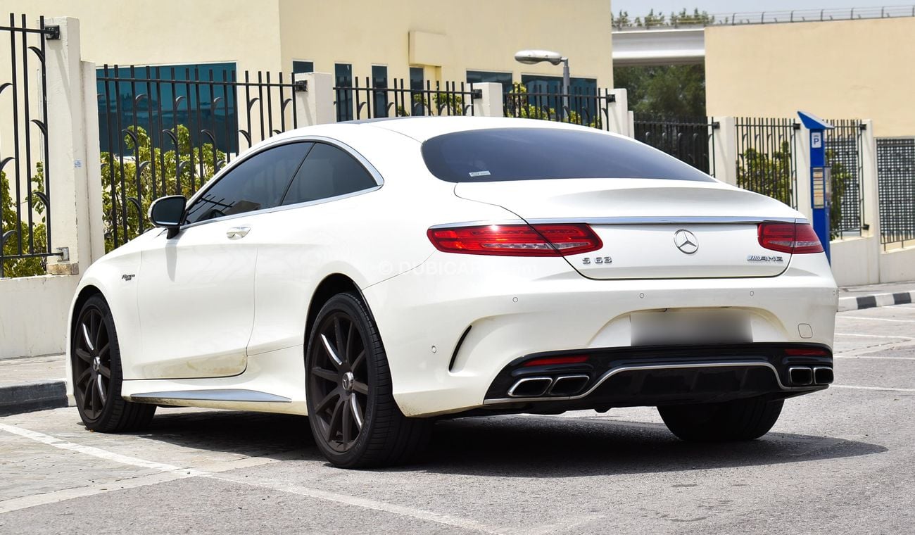 Mercedes-Benz S 63 AMG Coupe 4Matic