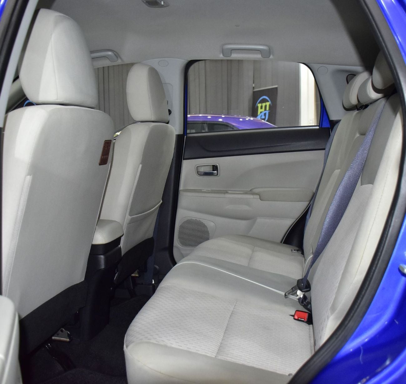Mitsubishi ASX GLX HIGHLINE EXCELLENT DEAL for our Mitsubishi ASX 4WD ( 2019 Model ) in Blue Color GCC Specs