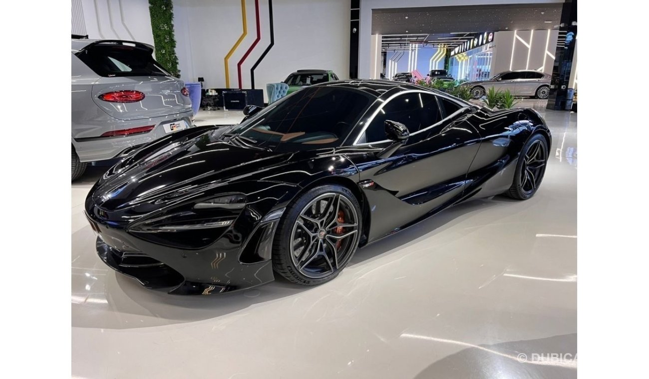 McLaren 720S MCLAREN 720S GCC / 45000KM/1 YEAR WARRANTY