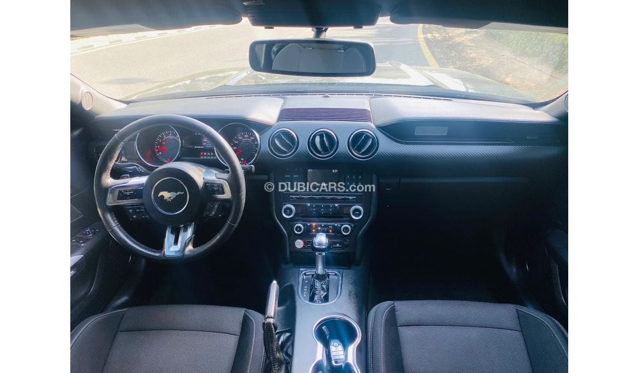 فورد موستانج Std فورد موستنج 2016 وارد بحاله ممتازه 6 سليندر