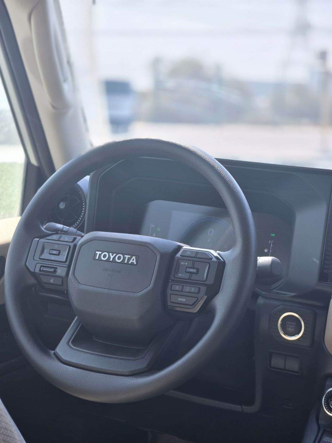 تويوتا برادو 2.8L DEISEL A/T 7 SEATER GCC SPECIFICATION