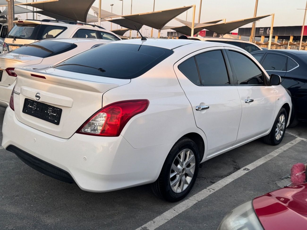 Nissan Sunny SL 1.5L full option all automatic window