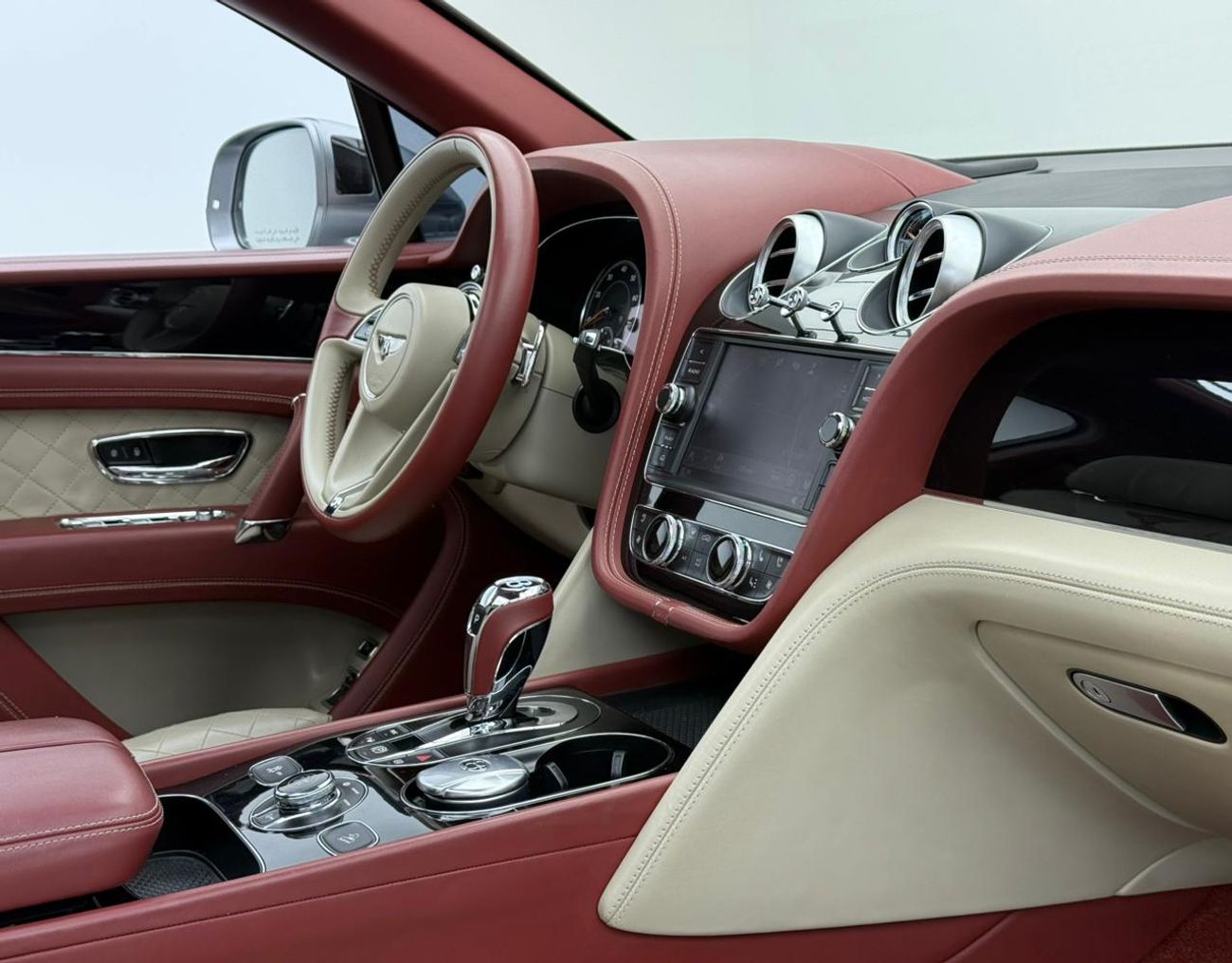 Bentley Bentayga 2017 Bentley Bentayga First Edition W12, Service History, Fully Loaded, Excellent Condition, GCC