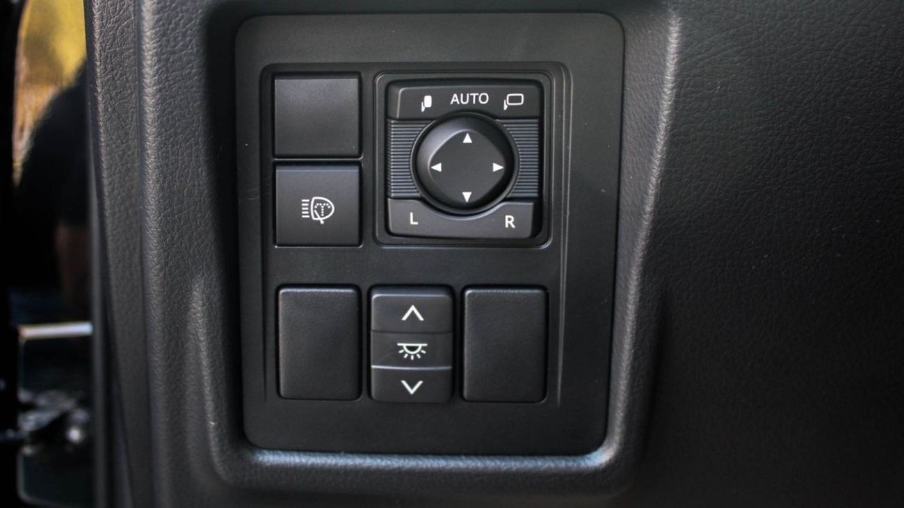 تويوتا برادو PRADO VX 4.0L V6 PETROL