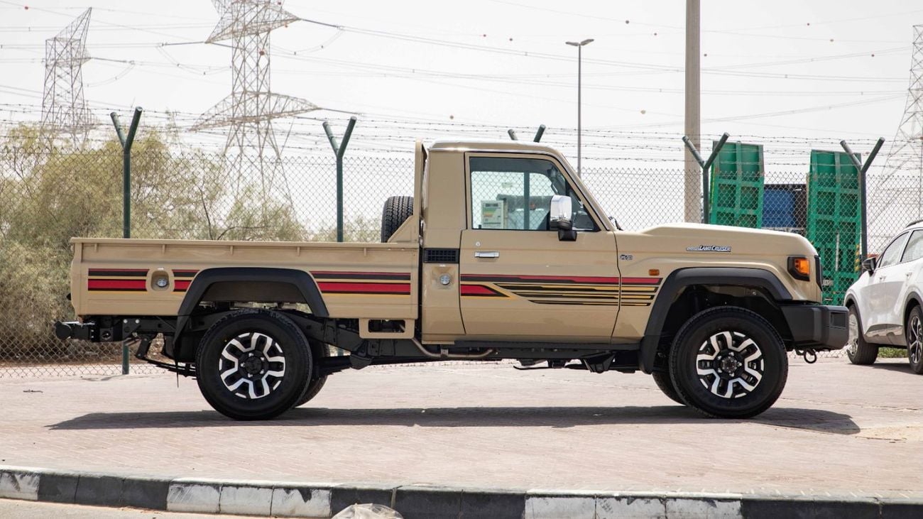 Toyota Land Cruiser Pick Up TOYOTA LANDCRUISER 4.0L PETROL 2025