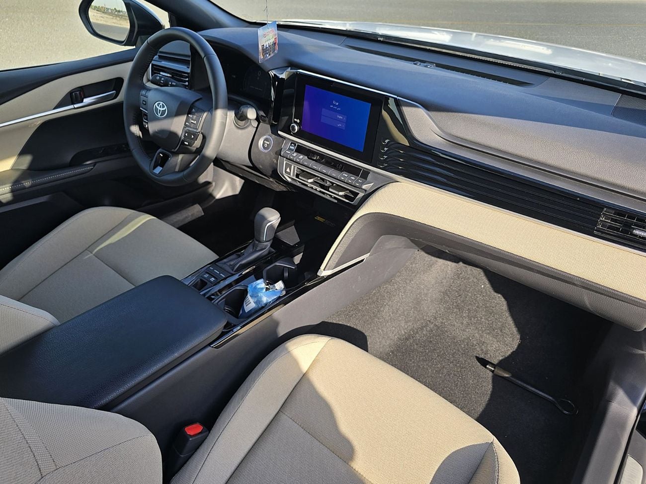 Toyota Camry Toyota Camry LE 2.5L Hybrid A/T FWD Sedan GCC Black color 2026 model
