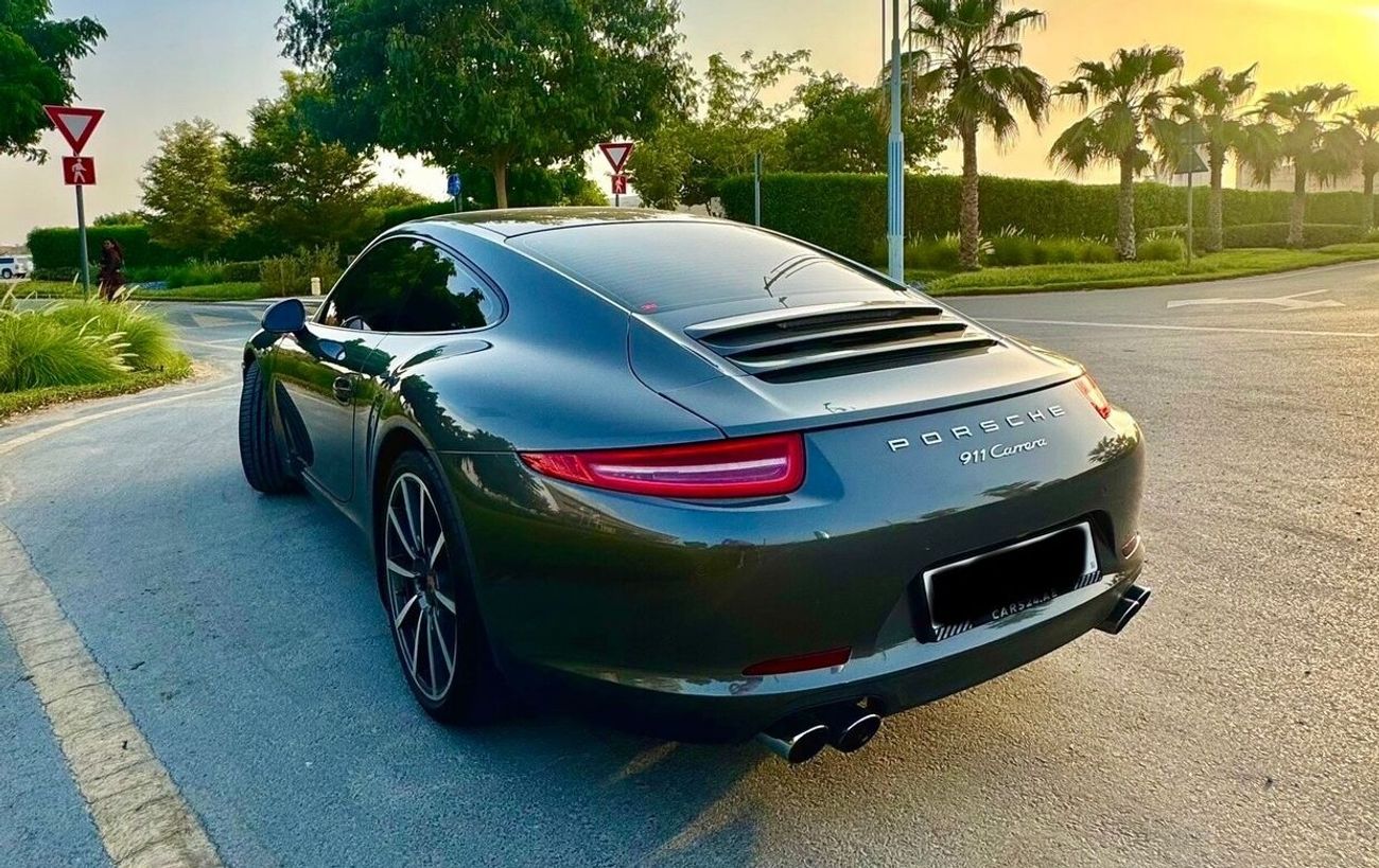 بورش 911 carrera