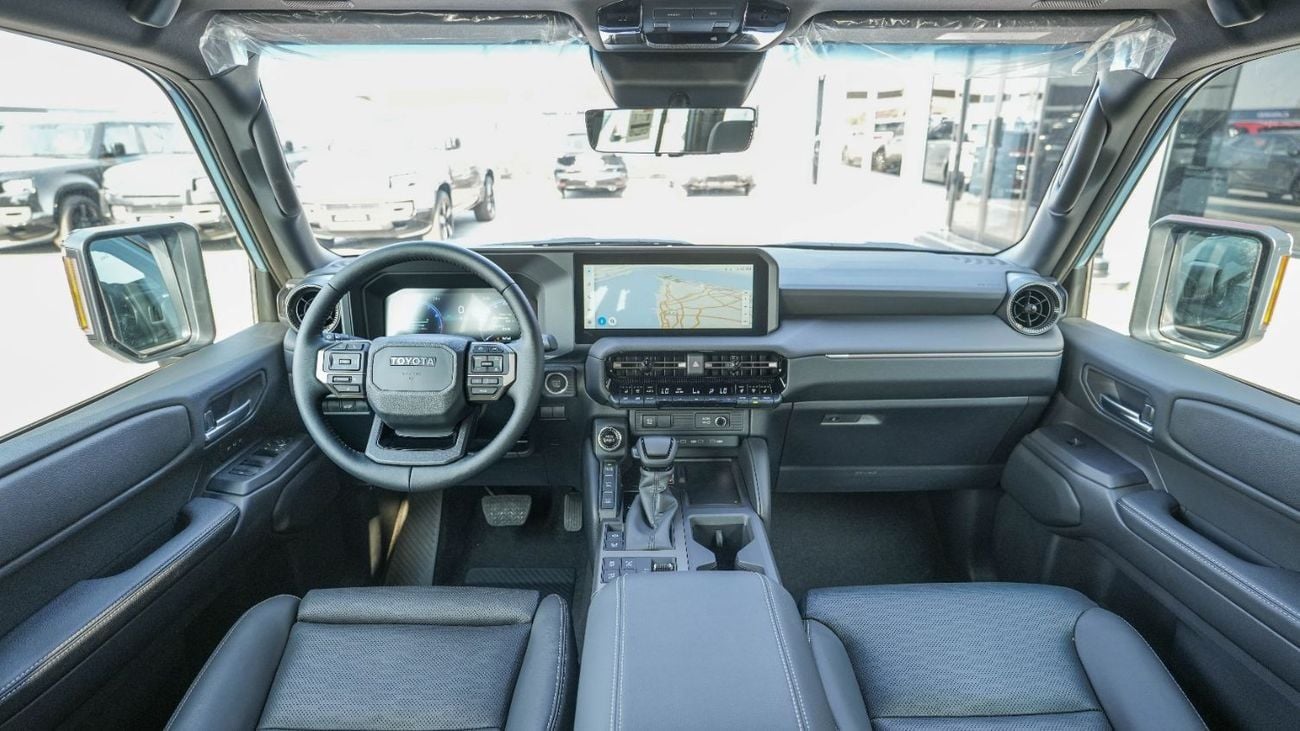 تويوتا برادو Adventure Mono Tone 2.4T