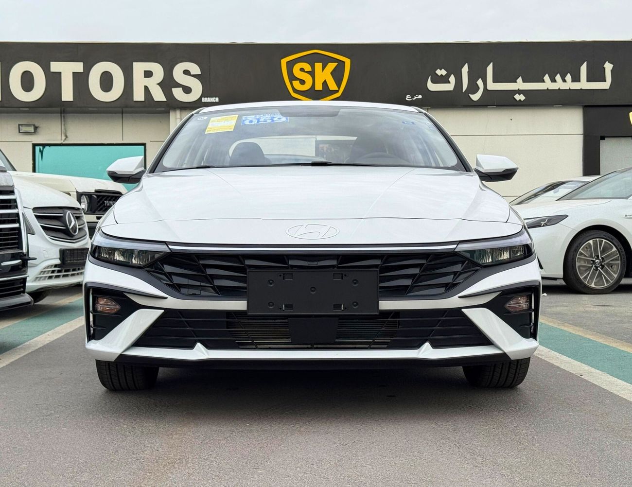 هيونداي إلانترا ELITE | 1.5L PETROL | SUNROOF WITH LEATHER | CHINESE SPCES (CODE# ELITE)