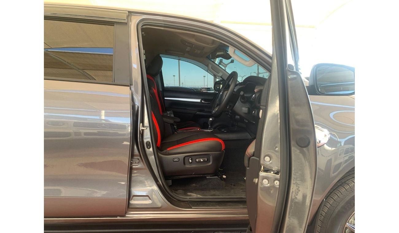 تويوتا هيلوكس