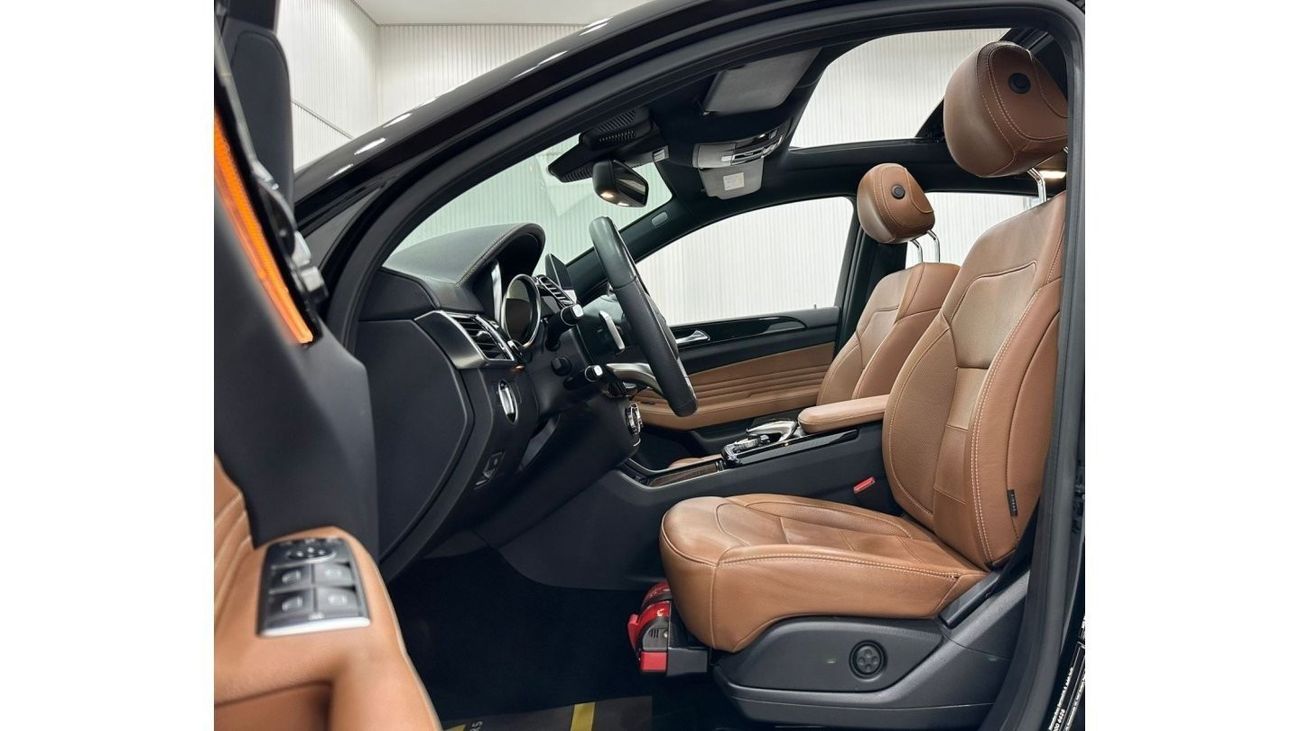 Mercedes-Benz GLE 43 AMG 2019 Mercedes Benz GLE43 Coupe AMG 4MATIC, Warranty, Full Gargash Service History, Full Options, GCC