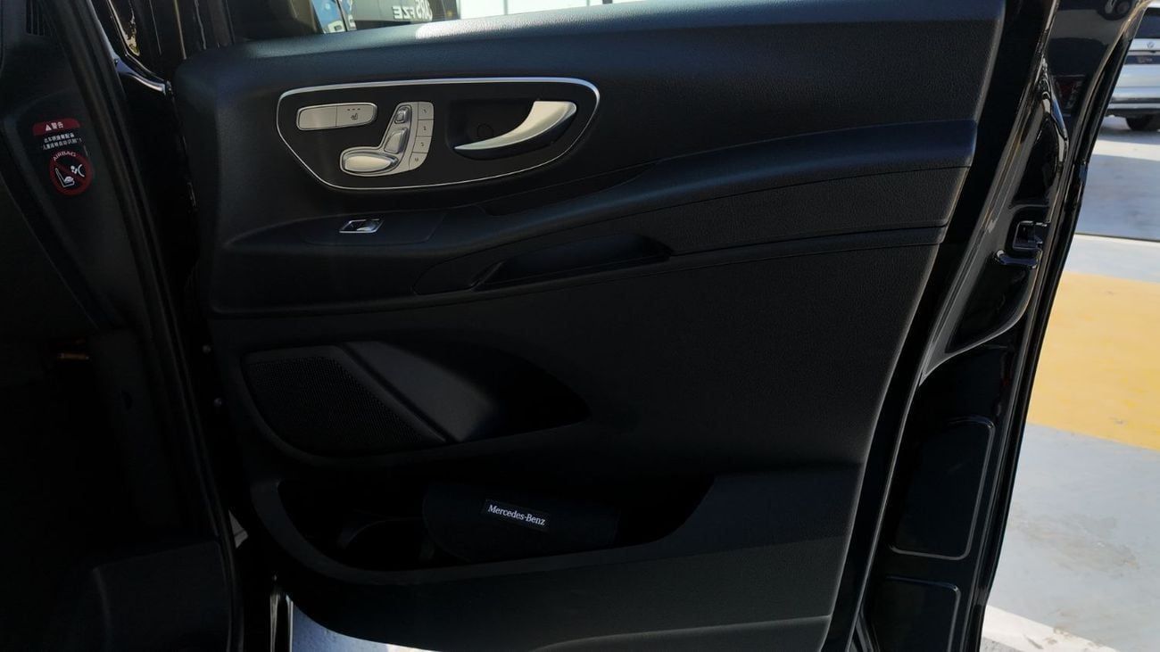 Mercedes Benz Vito TOURER SELECT 2025 Mercedes-Benz Vito | 2.0L Turbo Petrol | 231 HP | 9-Seater
