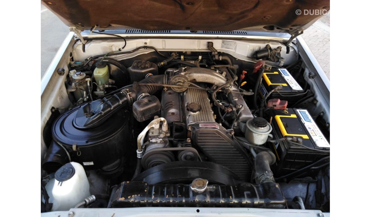 تويوتا لاند كروزر Toyota land cruiser lx 2002 Right hand drive 4wd (Export only)