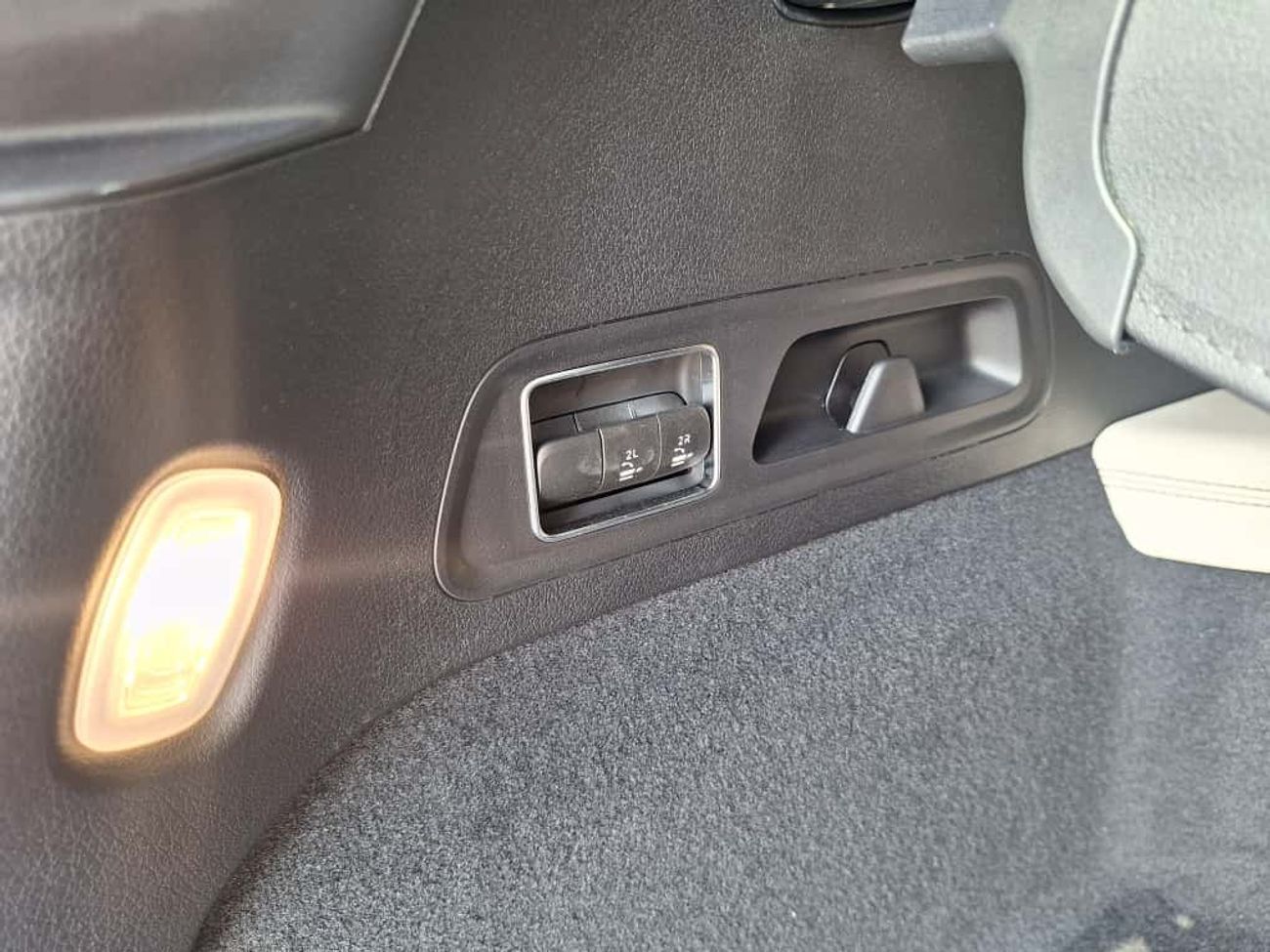 مرسيدس بنز GLS 450 4MATIC