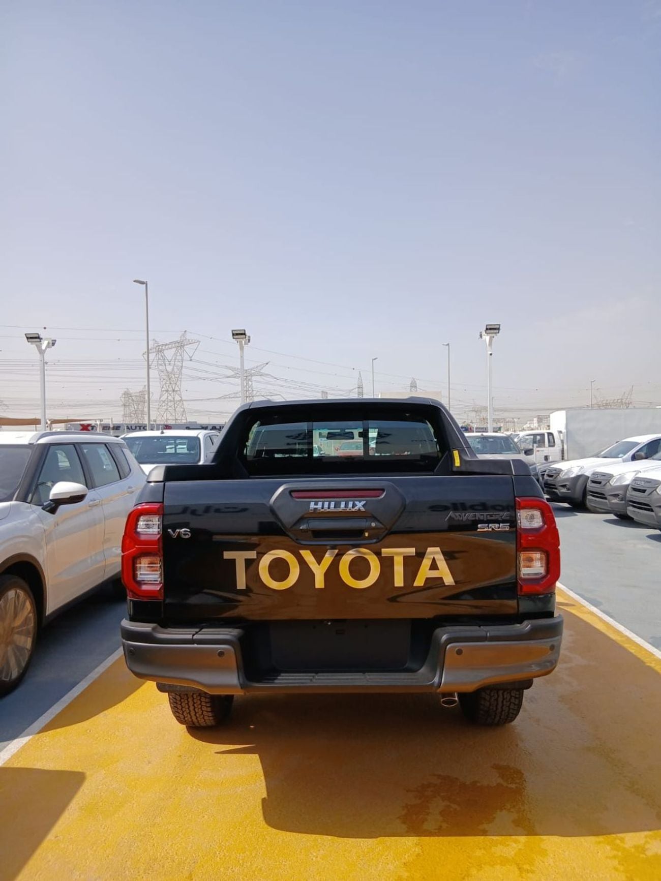 تويوتا هيلوكس | Toyota Hilux Adventure 4.0L V6 | Double Cabin Pickup | Petrol | 4WD | GCC Specs | Exp