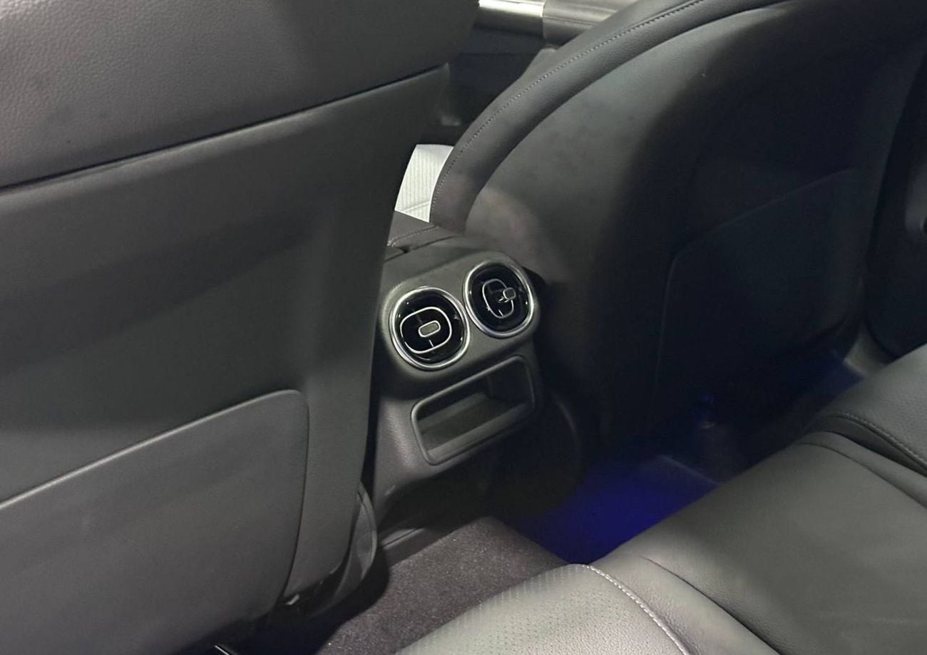 مرسيدس بنز GLC 300