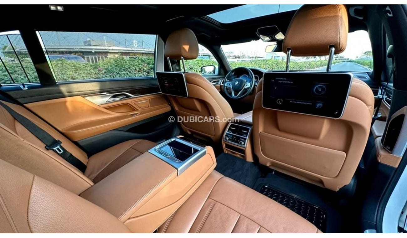 BMW 730Li Std low mileage, full history service, GCC