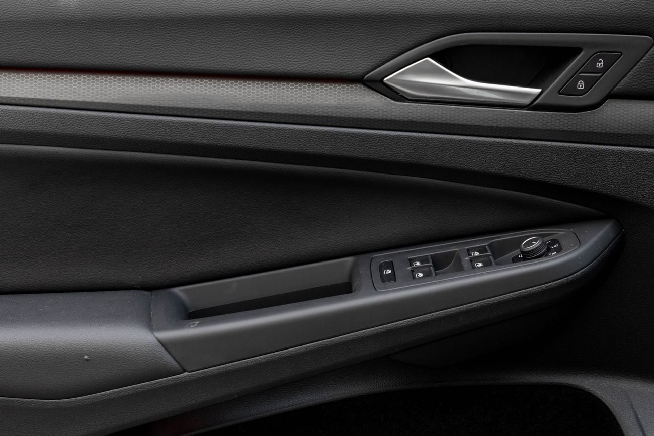 Volkswagen Golf Golf GTI FULL OPTION | 2,546 P.M | 0% Downpayment | Amazing Condition!