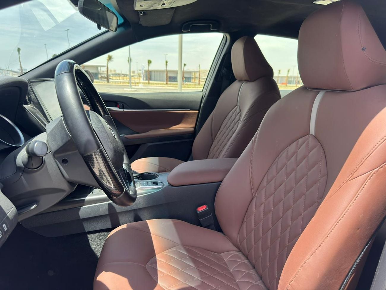 Toyota Camry GLE Hybrid 2.5L