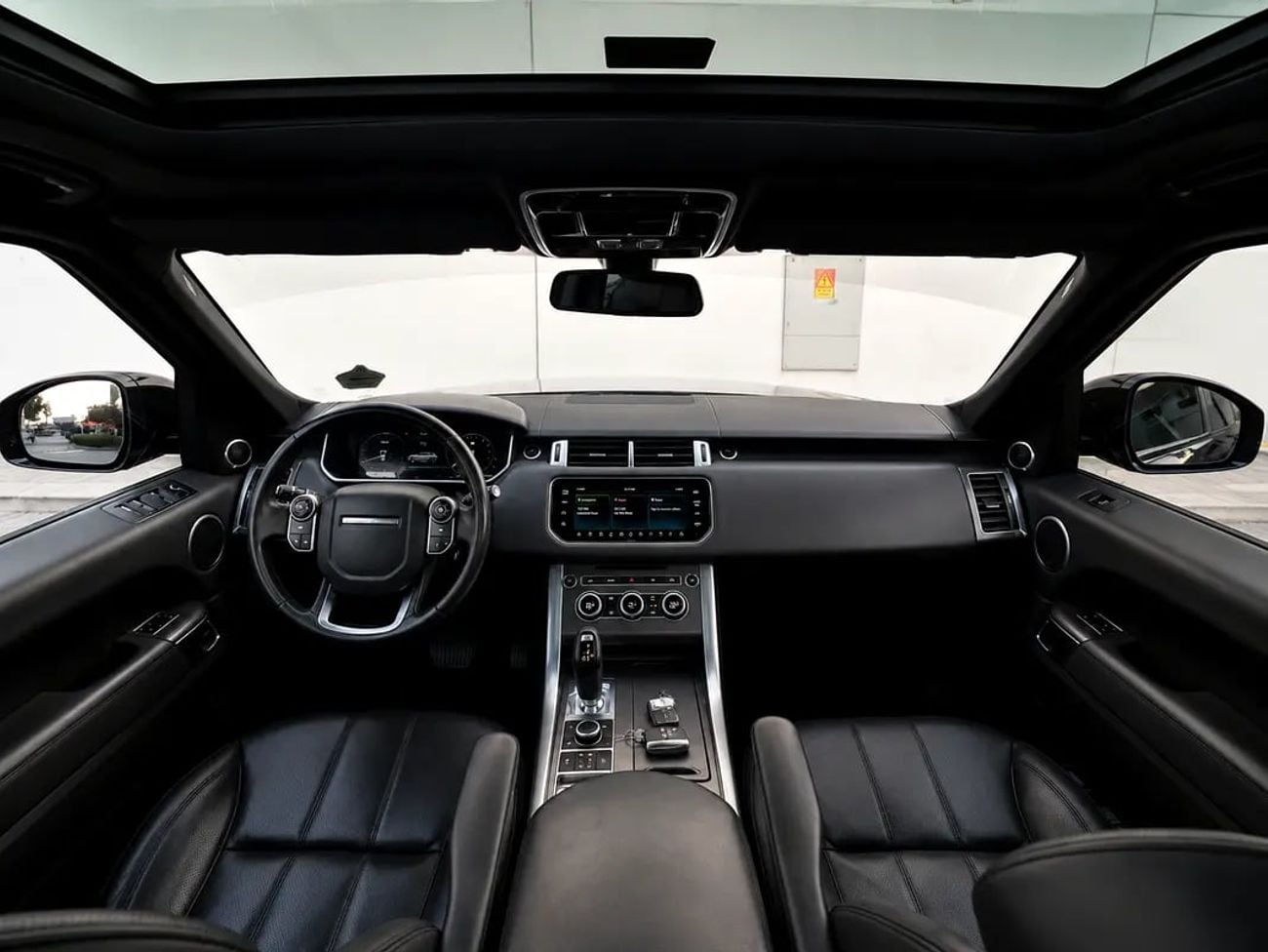لاند روفر رينج روفر سبورت HSE Pristine HSE | GCC Specs | Low Mileage