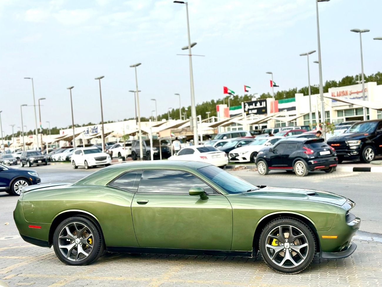 Dodge Challenger SXT | Monthly 1100/- | 0% DP | Touch Screen | Rear View Camera | # 83535