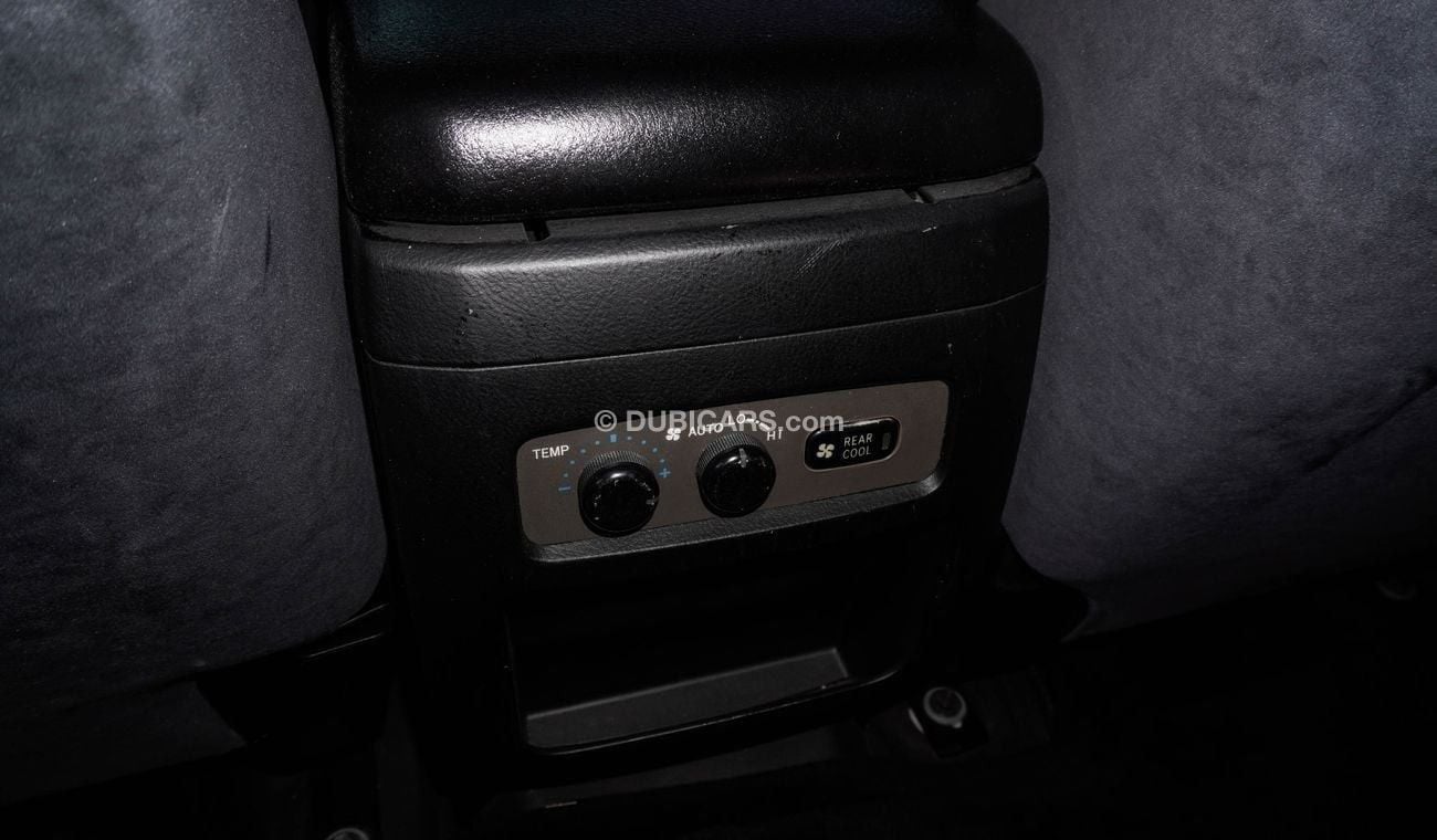 تويوتا إف جي كروزر