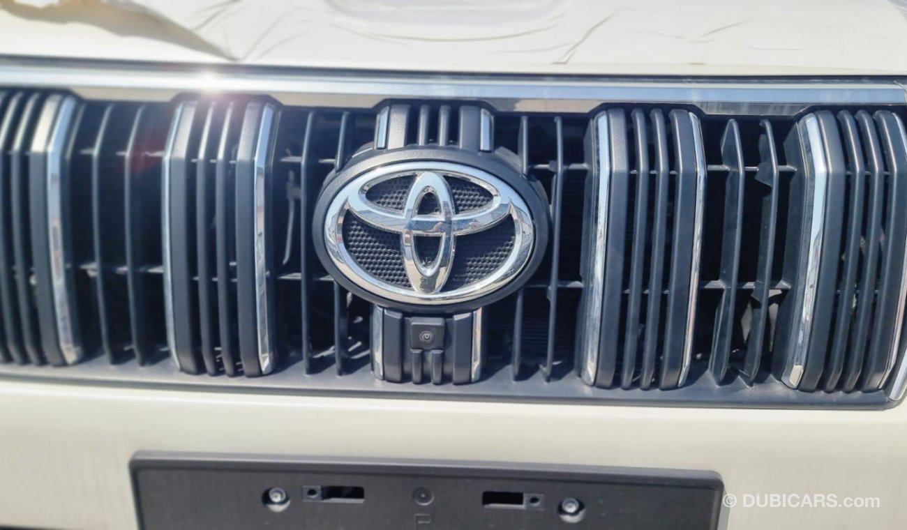 Toyota Prado TOYOTA PRADO 4.0L VX PETROL WHITE 2023