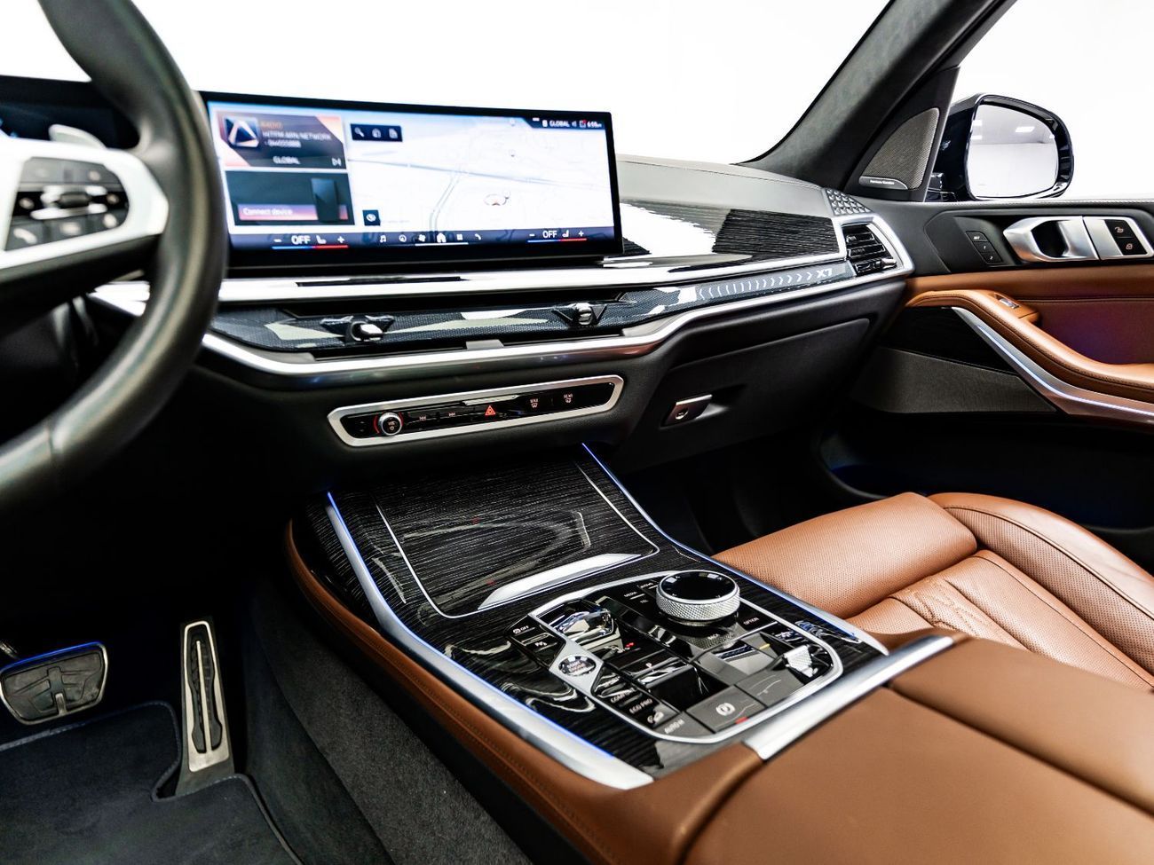 BMW X7 xDrive40i Luxury M Sport Package 3.0L 2025 BMW X7 xDrive40i, 2029 BMW Warranty + Service Contract, L