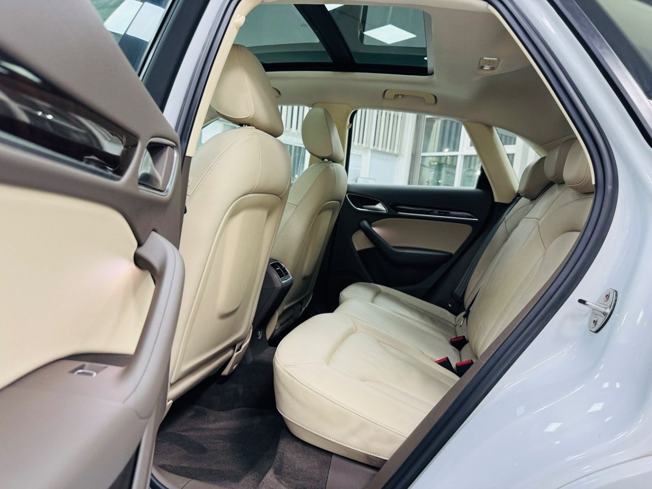 Audi Q3 40 TFSI S-Line 2.0L 4WD