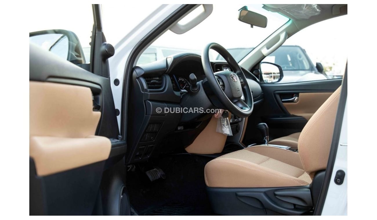 Toyota Fortuner 2023 Toyota Fortuner 2.7 EXR P AT - Pearl White inside Beige | Export Only